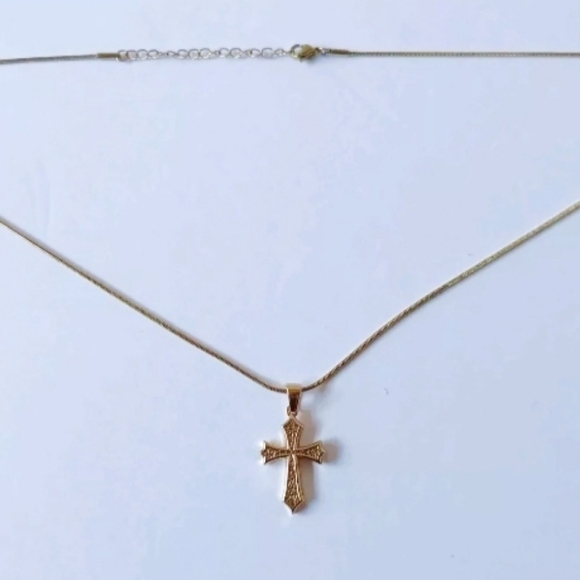Vintage Style Gothic Gold Cross Necklace Stainless Steel 23 Inches - Picture 3 of 4